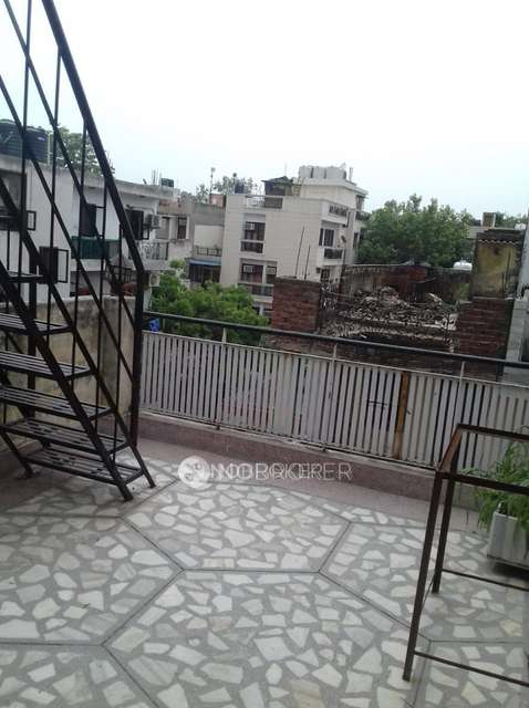 4 BHK Flat In Pant Nagar, New Delhi-110014 For Sale  In  Jangpura