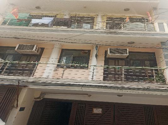1 RK Flat In Standalone Building  For Sale  In Chhatarpur Extension, 