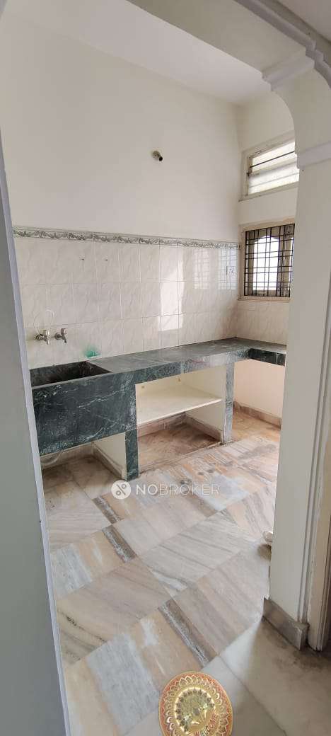 2 BHK Flat In Sathyanarayana Swamy Nilayam for Rent  In New Nallakunta