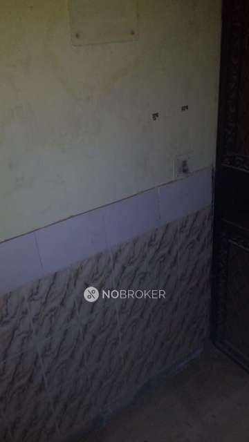 2 BHK Flat For Sale  In Laxmi Nagar