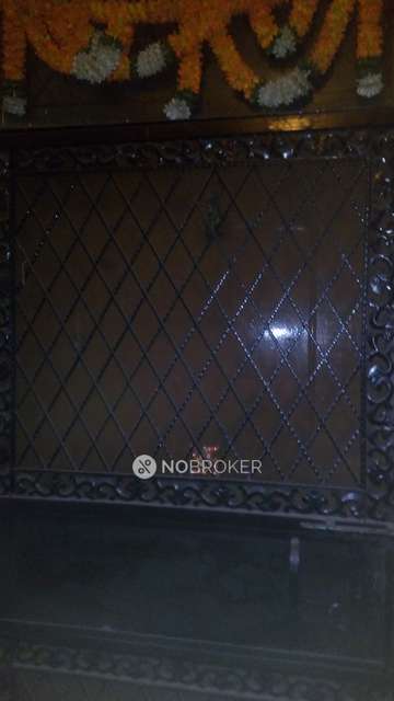 2 BHK Flat For Sale  In Laxmi Nagar