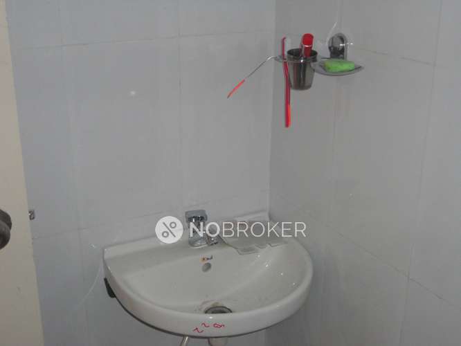 2 BHK Flat In Navratna Swastik Society For Sale  In Hadapsar