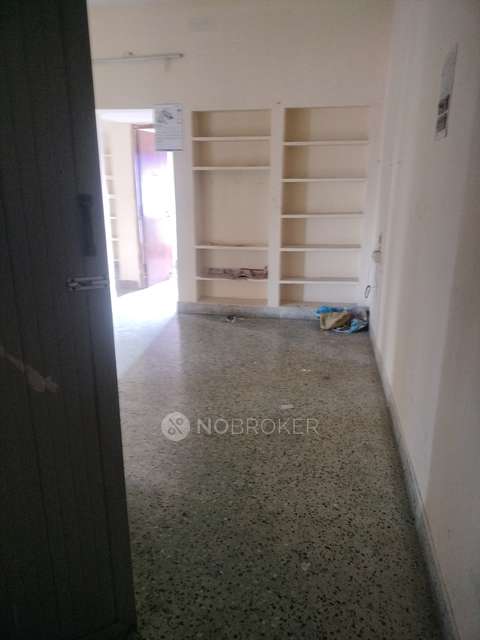2 BHK Flat In Power Apartments For Sale  In Anna Nagar