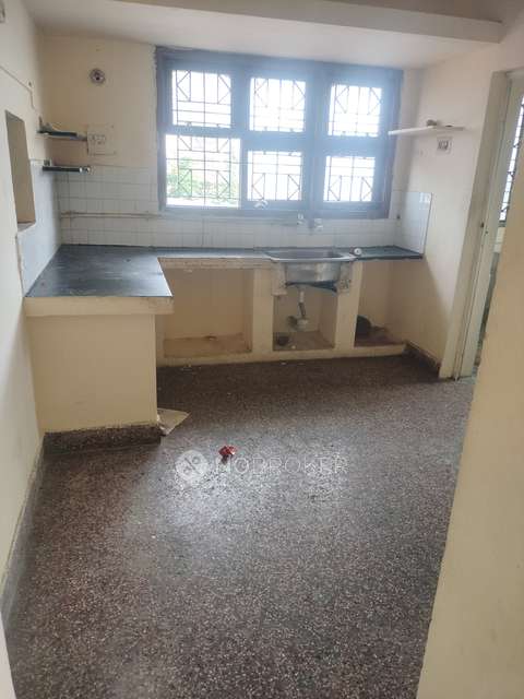 2 BHK Flat In Power Apartments For Sale  In Anna Nagar