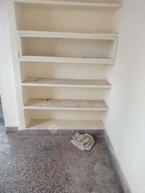 2 BHK Flat In Power Apartments For Sale  In Anna Nagar