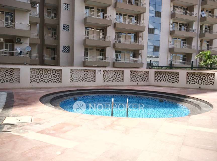 4 BHK Flat In Supertech Capetown For Sale  In Sector 74