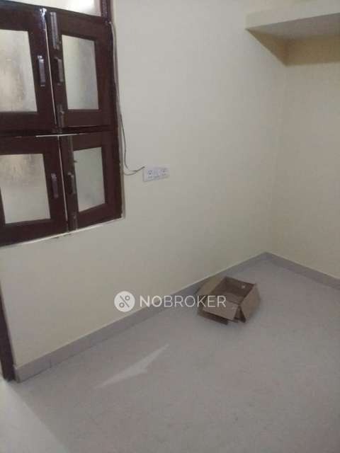 1 RK Flat for Rent  In Mandawali