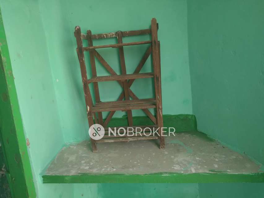 1 BHK Flat For Sale  In Karol Bagh