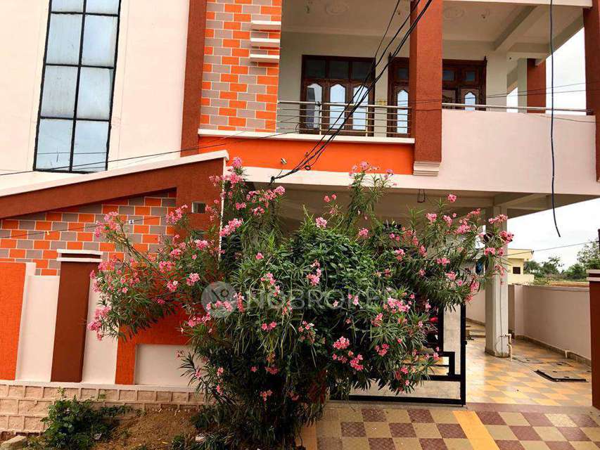 4+ BHK Flat For Sale  In Vanasthalipuram