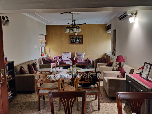 2 BHK Flat In Dds Flats for Rent  In Sector-a Vasant Kunj