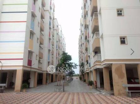 2 BHK Flat In Amarprakash Temple Waves For Sale  In Chromepet