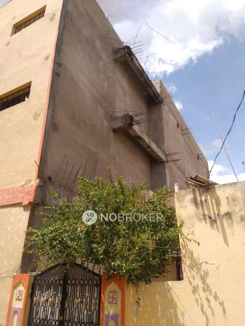 4+ BHK Flat In Standalone Building  For Sale  In Shamshabad Tsrtc Bus Stand