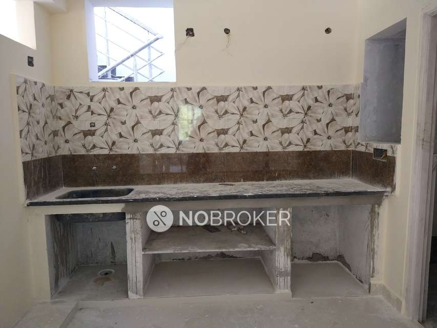 2 BHK Flat For Sale  In Malakpet