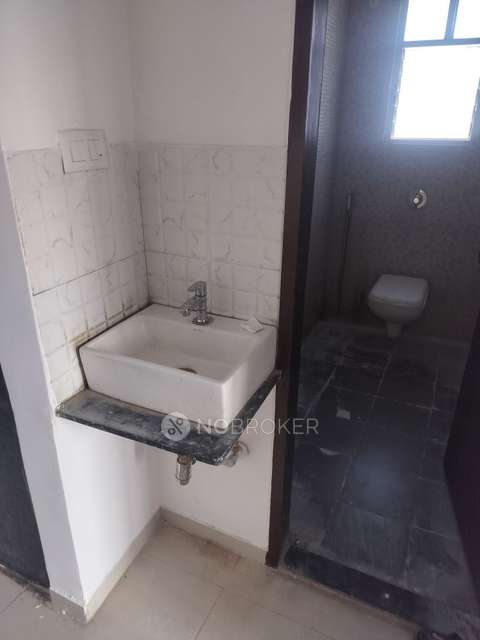 2 BHK Flat In Majestique Magnum For Sale  In Pisoli