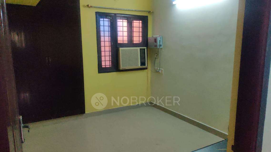 2 BHK Flat In Sri Lakshmi Construction For Sale  In Rajakilpakkam