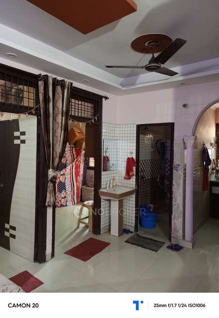 2 BHK Flat In Standalo Ne Building For Sale  In Sahibabad