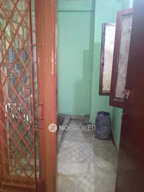 2 BHK Flat In Green Valley Apartment For Sale  In Badarpur