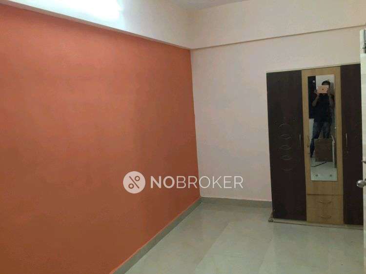 1 BHK Flat In Kshitija Shree Laxmi Residency For Sale  In Byculla West