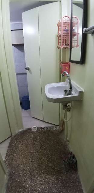 1 BHK Flat In Adwaitanand Society For Sale  In Sadashiv Peth