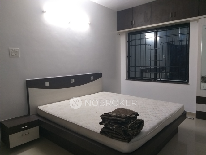 Eisha Empire Hadapsar Rent WITHOUT BROKERAGE Fully furnished 3 BHK