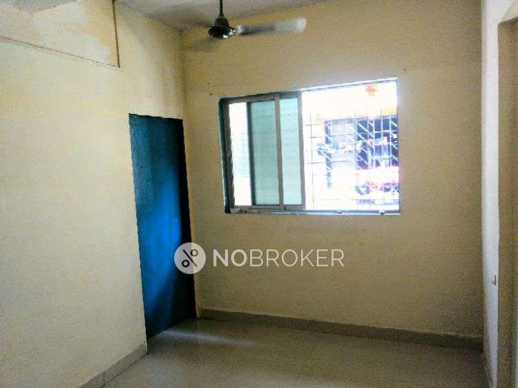 1 BHK Flat In Ganesh Kripa Chs Airoli Navimumvai for Rent  In Airoli