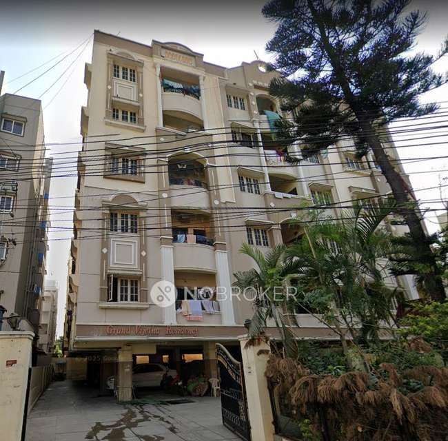 3 BHK Flat In Sahifa Building  For Sale  In Malakpet