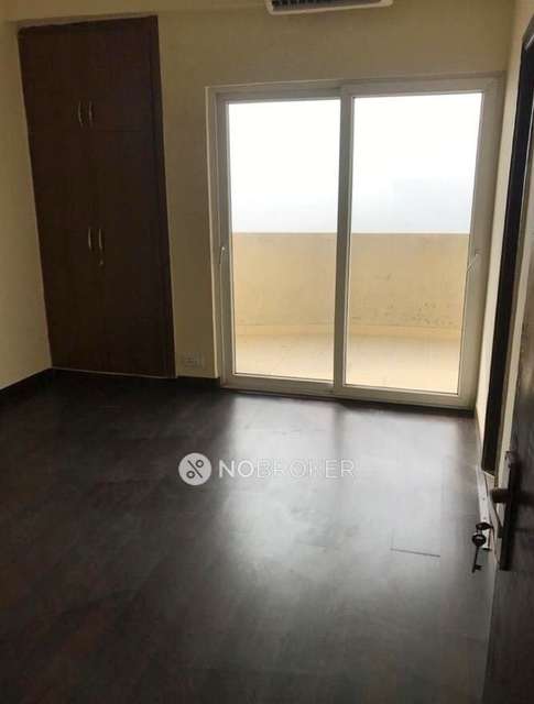 3 BHK Flat In Victoryone Central For Sale  In Sector 12