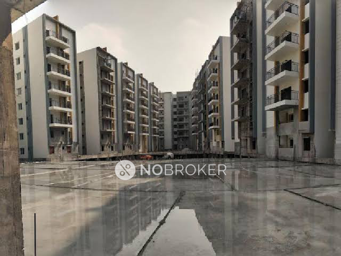 Whistling Woods Kokapet Rent WITHOUT BROKERAGE Semifurnished 3 BHK