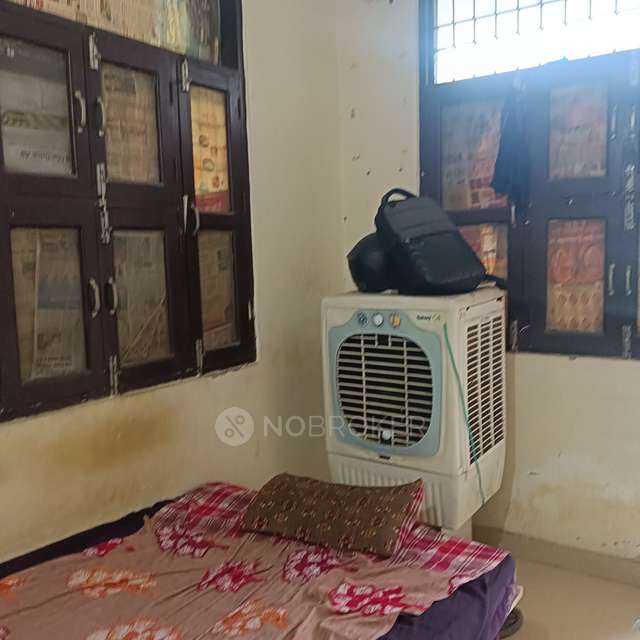 1 BHK Flat For Sale  In  Sector 40