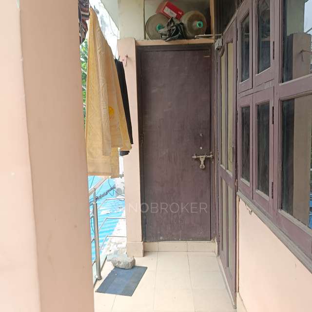 1 BHK Flat For Sale  In  Sector 40