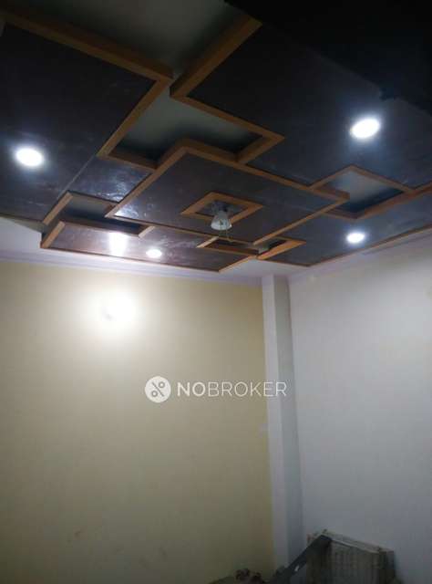 2 BHK Flat For Sale  In Vinod Nagar East