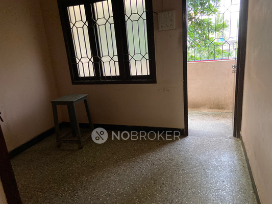 1 BHK Flat In Arun Krithika Flats for Rent  In West Mambalam