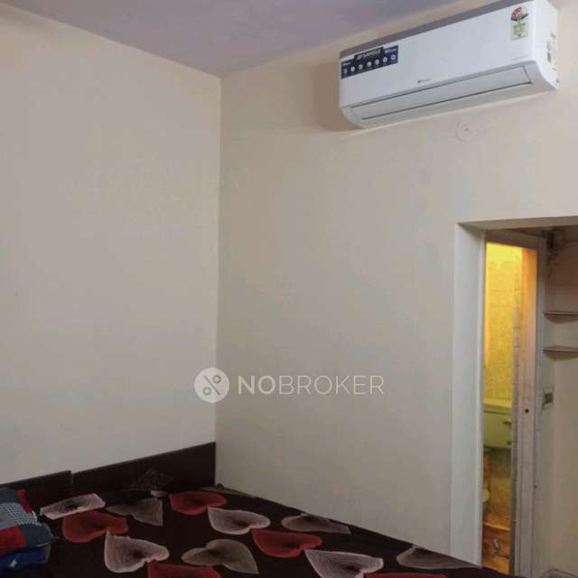 1 RK House for Rent  In Sector 14
