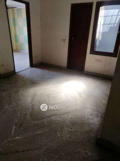 3 BHK Flat In Standalone Building  For Sale  In Uttam Nagar