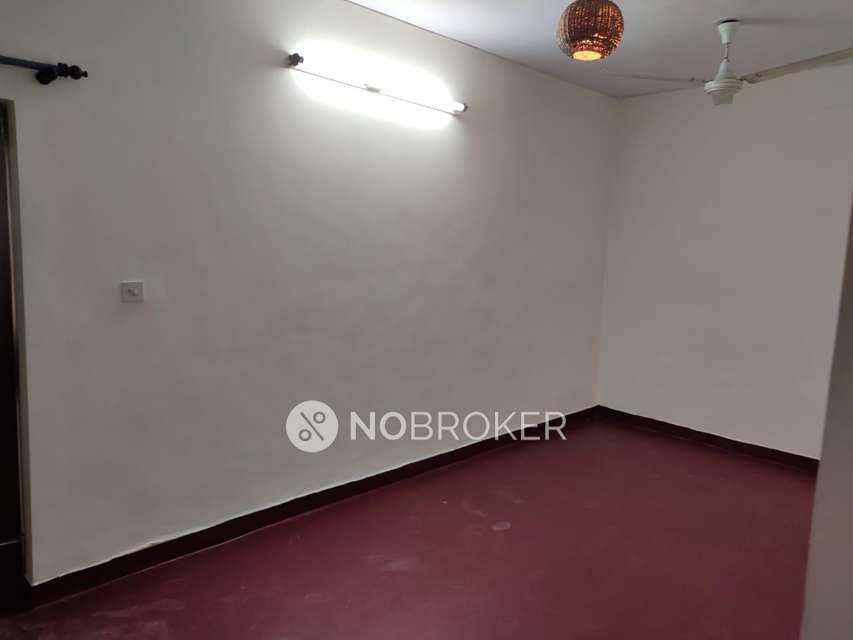 2 BHK Flat In Dda Mig Flats For Sale  In Mayur Vihar Phase 2, New Delhi