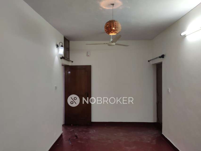 2 BHK Flat In Dda Mig Flats For Sale  In Mayur Vihar Phase 2, New Delhi