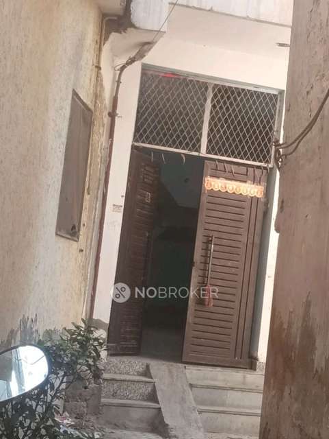 1 BHK Flat for Rent  In Mahipalpur