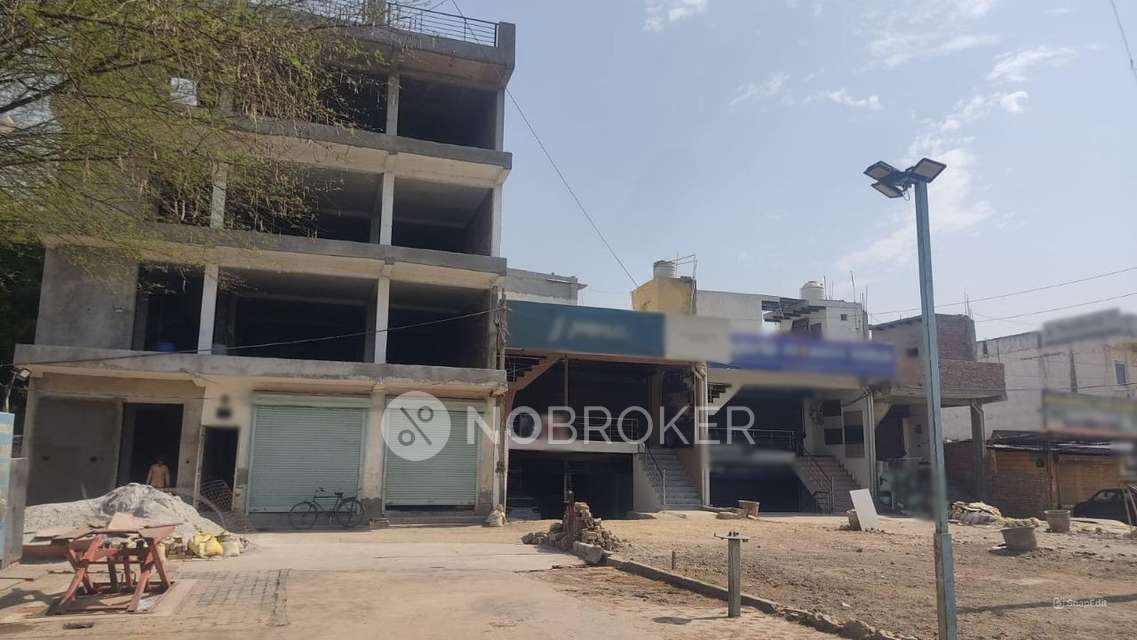 Showroom in Sector 81, Faridabad for Rent 