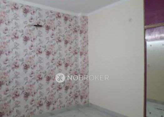 2 BHK Flat For Sale  In Mohan Garden