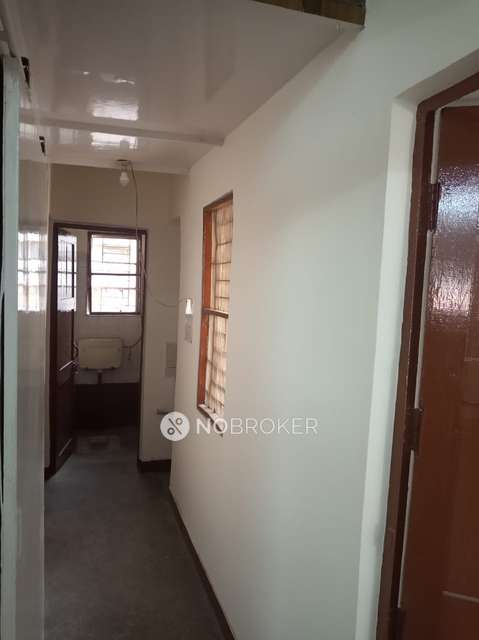 2 BHK Flat In Dda Mig Flat For Sale  In Janakpuri