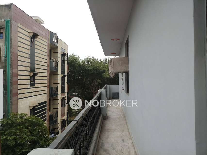 3 BHK Flat For Sale  In Yamuna Vihar