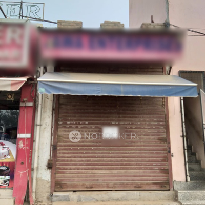 Shop in Sector 52a, Gurgaon for Rent 