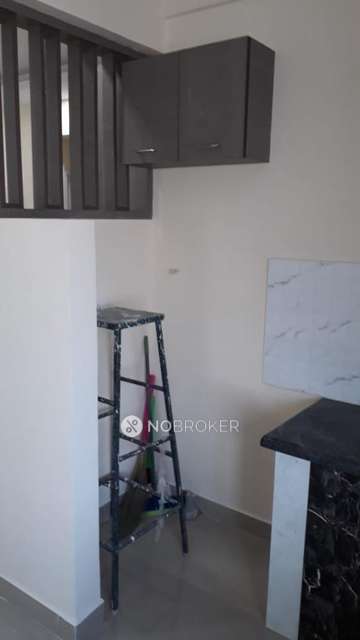2 BHK Flat In Vintage Blosoom For Sale  In Hbr Layout, 