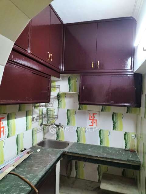 2 BHK Flat In Dda Flats  For Sale  In Shalimar Bagh