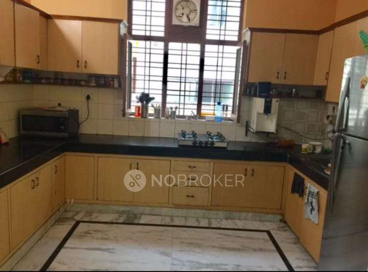 PG for Girls in Sector 50