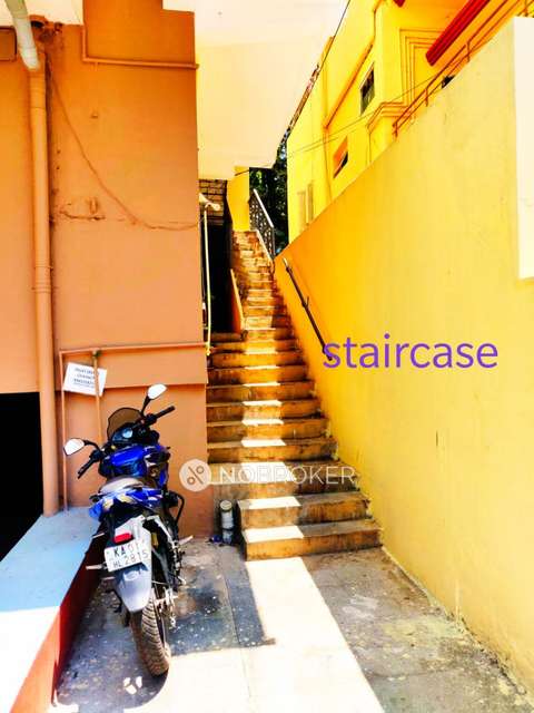 2 BHK Flat In Swathi Apartment For Sale  In Chamrajpet