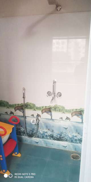 2 BHK Flat In Mahashakthi Nilayam    For Sale  In Madhapur