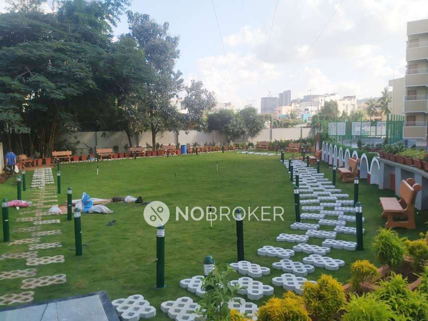 4 BHK Flat In Roshan Gardenia For Sale  In Vinayaka Layout