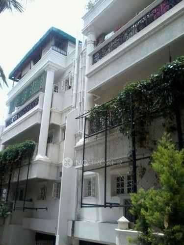 Godrej Woodscapes