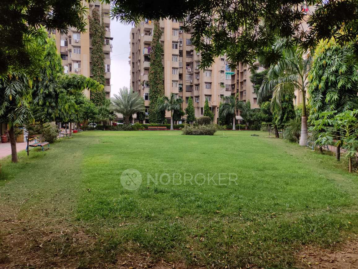 Godrej Woodscapes
